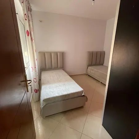 Appartement Seaview Two Bedroom Modern Apartment Sarandë